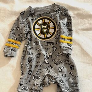 Infant Boston Bruins Long Sleeve Onesie - Gray 0-3 Months